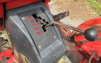 Japonský malotraktor Yanmar 1610, traktor 16 koní - 2