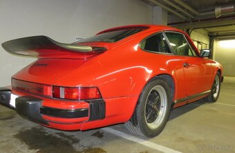 Porsche 911 Carrera Coupé z roku 1985 - 2