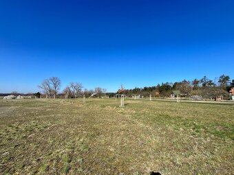 Stavební pozemek 3000 m2+pole - 2