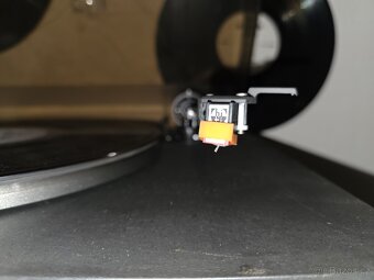Gramofon tesla NC 500 HIFI - 2