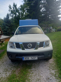 Nissan Navara - 2
