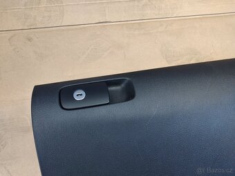 VW Tiguan - sloupek řízení kompletní - 2