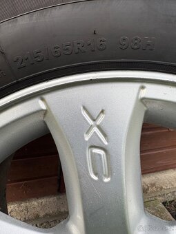 Zimní pneu na XC70 - 2