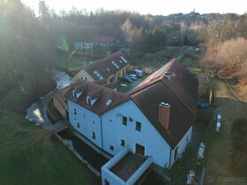 Půvabný mlýn s rybníky, lesy, pastvinami, 5 apartmanů - 2
