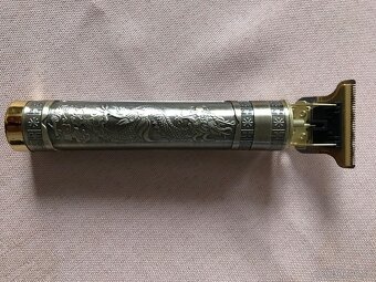 Zastřihovač vlasů - 2