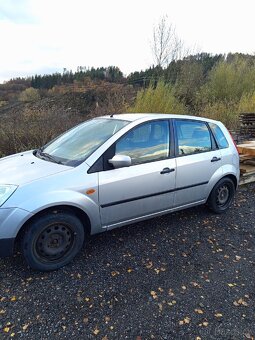 Ford fiesta 1.4 TDCi - 2