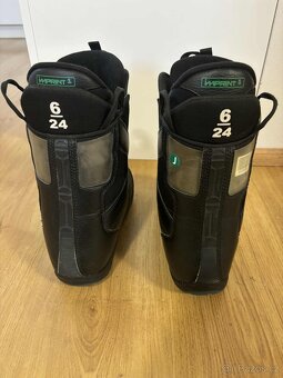 Snowboardove boty znacky Burton, vel. 38 - 2