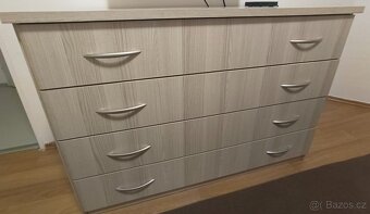 Sestava nábytku do ložnice - 2