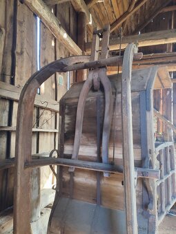 historické starožitné sáně - 2