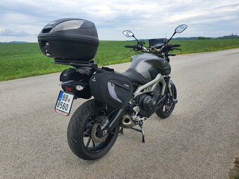 Yamaha MT-09 - 2