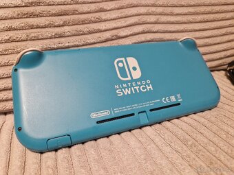 Prodám Nintendo Switch Lite – tyrkysová barva - 2