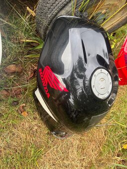 Nadrz na Honda CBR 929RR Fireblade - 2