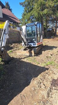 Bobcat 325 - 2