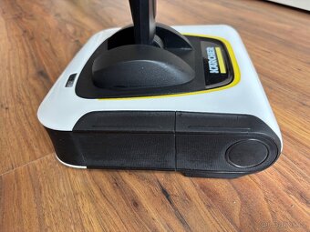 Karcher KB 5 Premim bateriovy vysavac/koste - 2