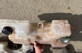 Daf lf expanzní nádržka - 2