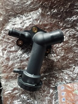 Mini Cooper R50/52/53 domek termostatu - 2