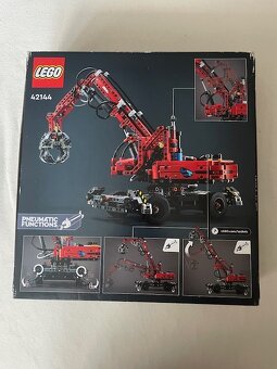 LEGO Technic Jeřáb s chapačem 42144 - 2