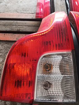 Světla Volvo XC90 - 2