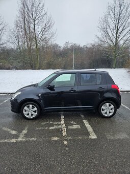 suzuki swift 1,3i 68kw, 4X4, 156tkm, nová STK, TAŽNÉ - 2