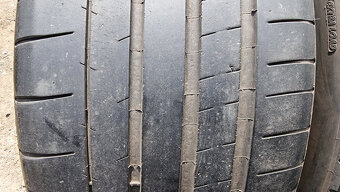Letní pneu 275/35/19 Michelin - 2