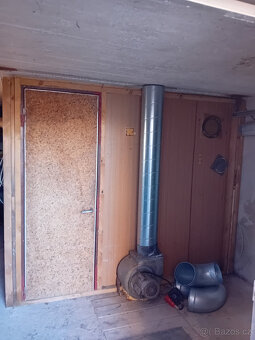 Stříkací a pískovací box - 2