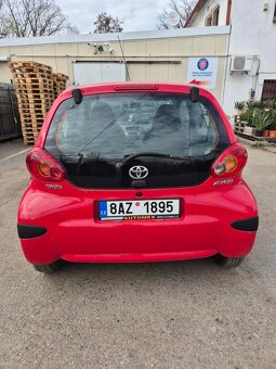 prodám toyotu aygo - 2
