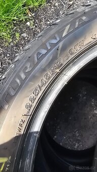 Prodám 4x letní pneu Bridgestone 225/45 R17 - 2