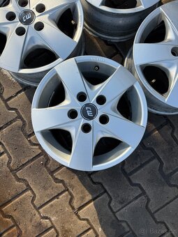 Alu kola CW 5x118r15 6,5J ET50 - 2