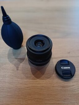 Canon RF-S 18–45mm f/4.5–6.3 IS STM - 2