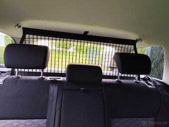 Siťová roleta do Škoda Octavia 2 kombi - 2