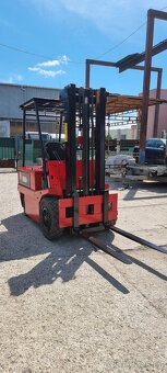 VZV Elektrický nosnost 2.000kg - 2