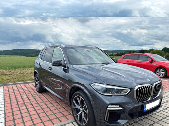 BMW X5 M50i - 2