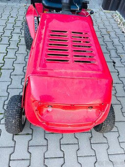 Zahradní traktůrek MTD RH 115/76 - 2