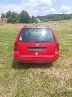 Golf 4 - 2