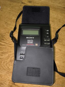 První přenosný minidisk minidisc Sony, MZ 1, čti popis - 2