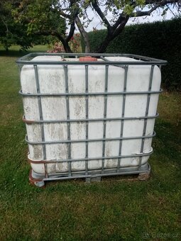 IBC Nádrž Kontejner 1000 L - 2