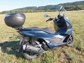PRODÁNO Honda PCX125 r.2023 - 2