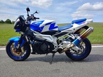 Aprilia Tuono 1000 R V2 - 2