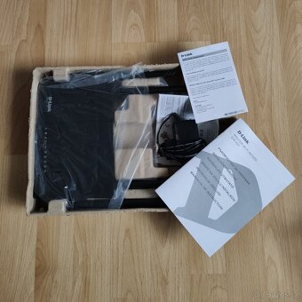 Gigabitový bezdrátový router D-Link DIR-825 - 2