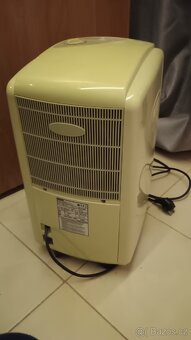 Odvlhčovač - nefunkční - 2