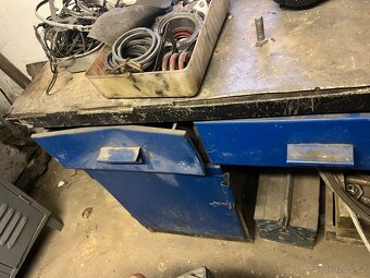 Železný dílenský stůl - 2