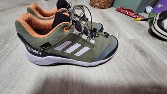 Turisticke boty Adidas - 2