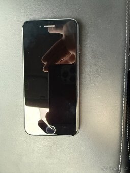 IPhone 8 64gb černý - 2