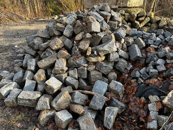 Dlažebí kostky žula - 2