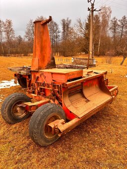 SKPU 220 štěpkovač - 2