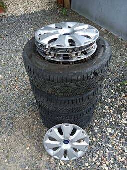 Kola Ford kuga ll - 2