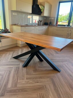 Podnož ke stolu - 2