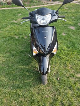 Honda NHX110 LEAD - 2