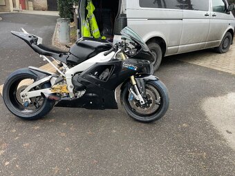 Suzuki rmz450,Honda 1000cbr ,yamaha r1 1000 - 2