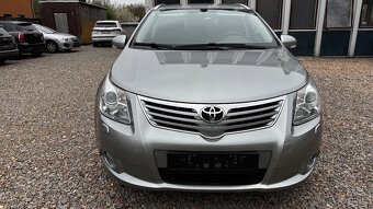 Toyota Avensis 2.2d 110kw automat, navi, kombi - 2